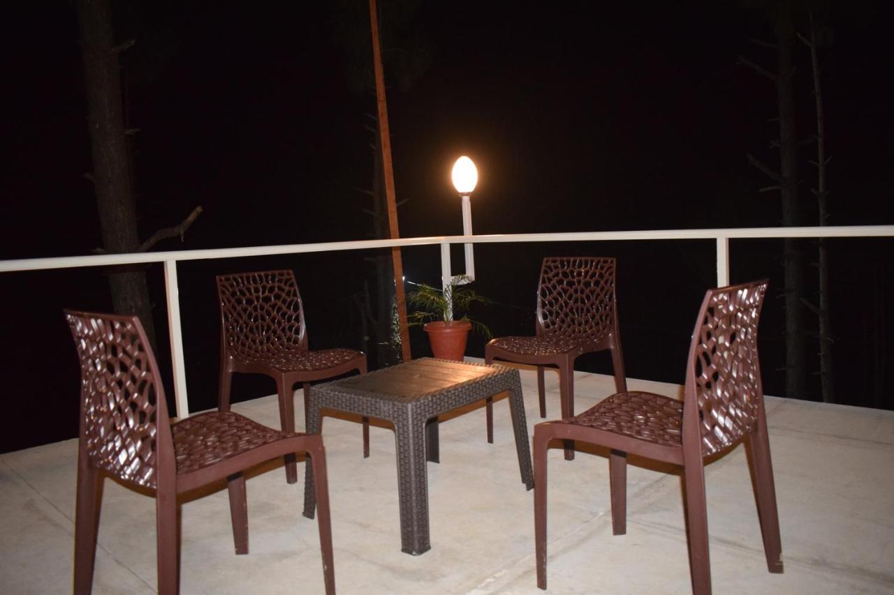 Ghughuti Resort Lansdowne Eksteriør bilde